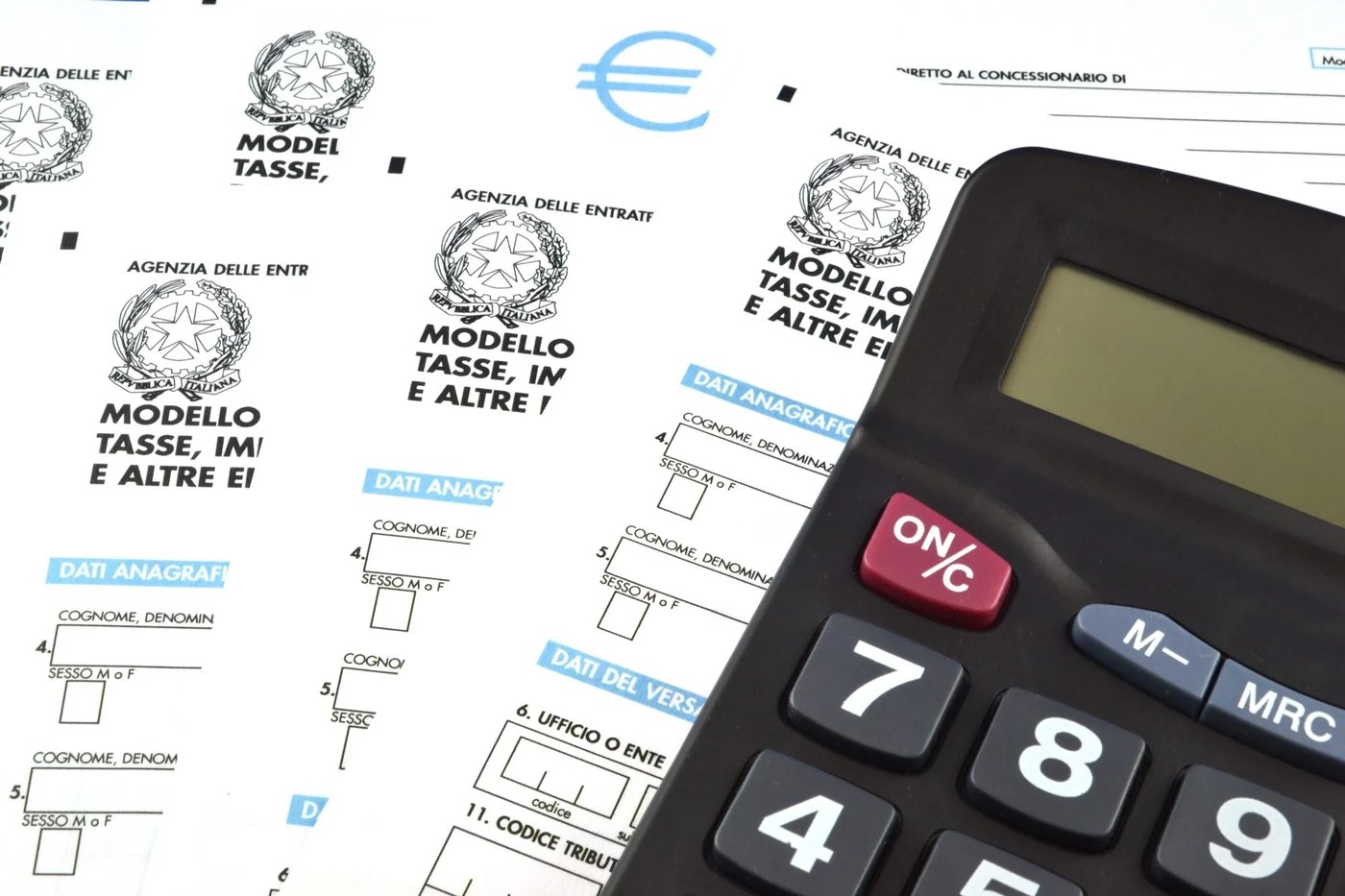 Moduli e documentazione amministrativa gestiti per le famiglie di Oristano